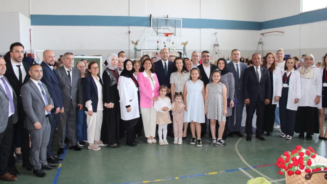 ERGENE HALK EĞİTİMİ MERKEZİ ''HER DESEN BİR DÜNYA'' SENE SONU SERGİSİ AÇILDI...
